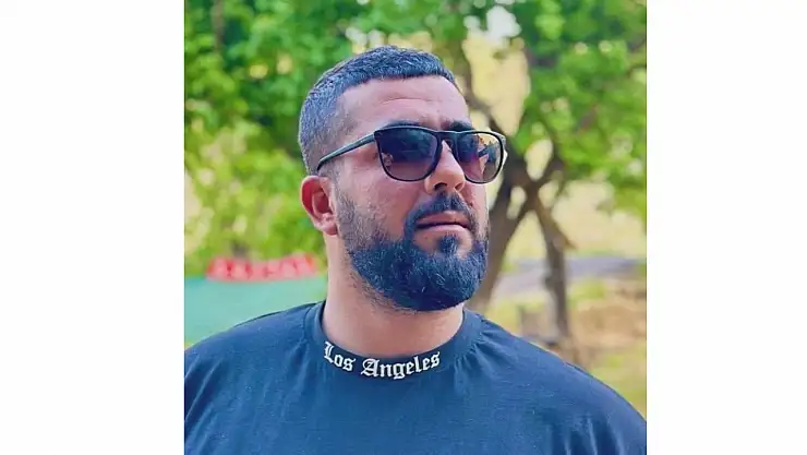Halı saha maçında kalp krizi geçiren genç hayatını kaybetti