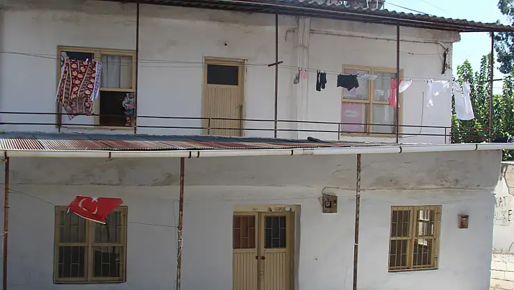 Hazine arazisi üzerindeki evlerin tahliyesi için düğmeye basıldı