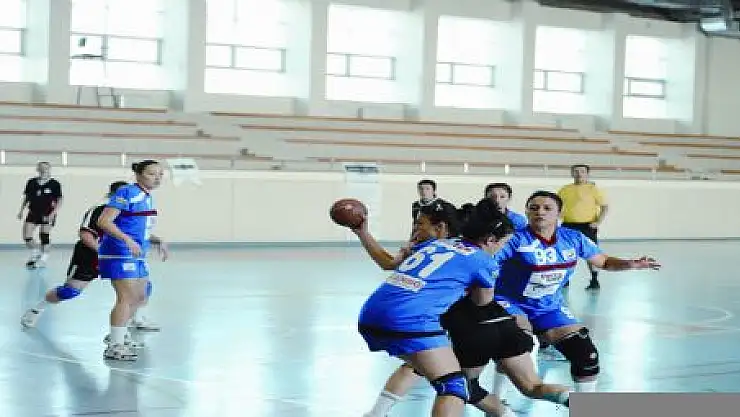 Sultanlar, Ankara ekibini mağlup etti