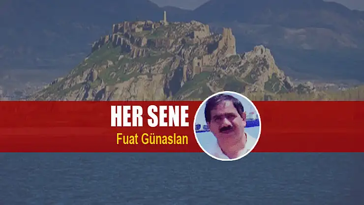 Her sene