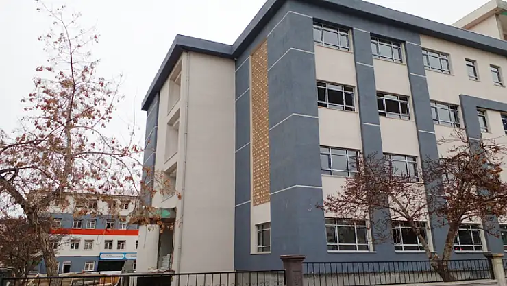 Hüsrevpaşa İlk ve Ortaokulu açılışa hazırlanıyor
