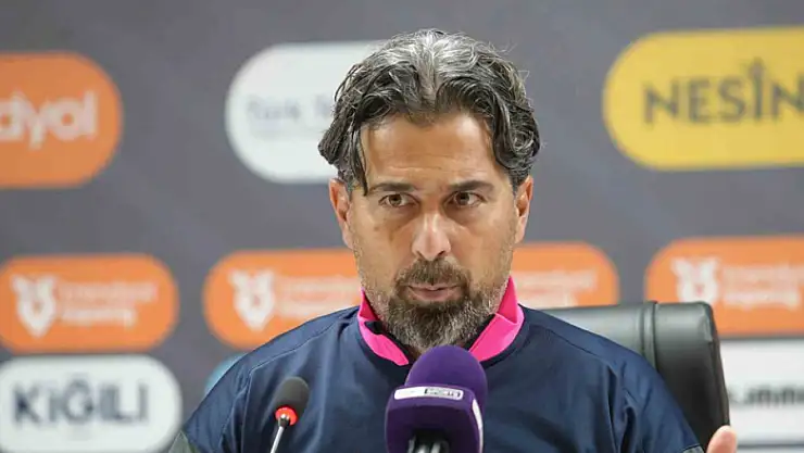 İlhan Palut: Aldığımız 1 puan gösterdiğimiz performansa göre kötü değil