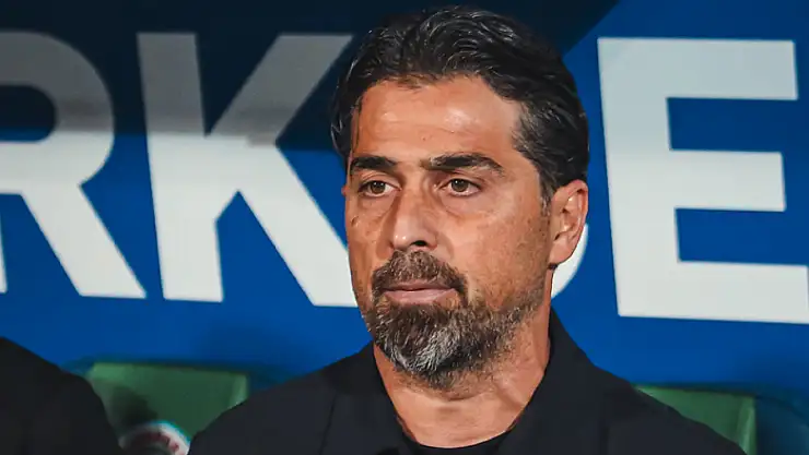 İlhan Palut: Her şeyin iyi gittiği maç 10 dakika içinde tersine döndü