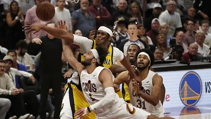 Indiana son saniyede attı, seriyi 2-0 yaptı