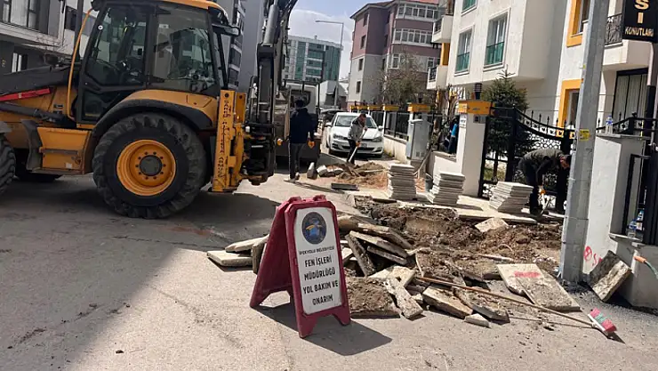 İpekyolu Belediyesi'nden kaldırım ve stabilize dolgu çalışması