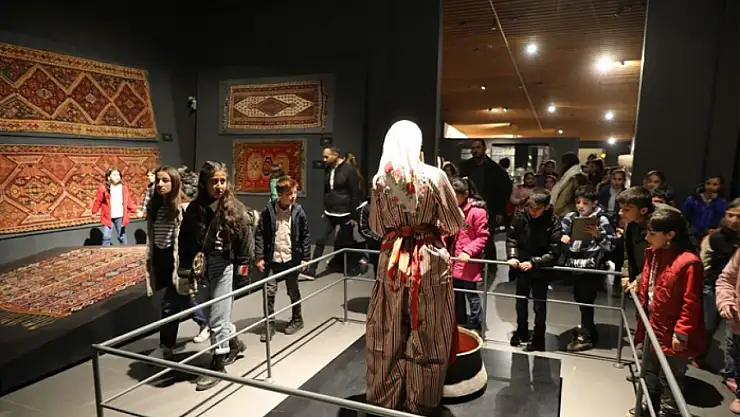 İpekyolu Belediyesinden kültür ve sanat gezileri