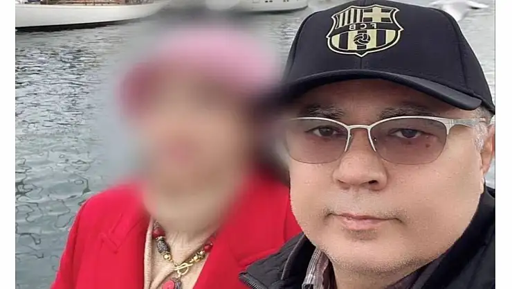 İran Cumhurbaşkanı Pezeşikyan, yardımcısı Debiri'yi lüks tatil sonrası görevden aldı