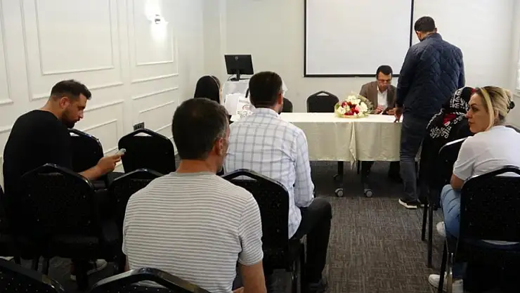 İranlı turistler Van'da konsolosluk açılmasını istiyor