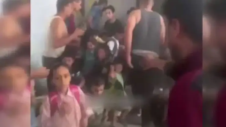 İsrail, çok sayıda çocuğun bulunduğu anaokuluna saldırdı