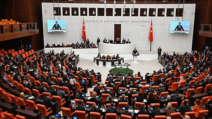 İsrail'in Özgürlük Filosu'na saldırısına ilişkin 'Meclis Başkanlığı Tezkeresi' oy birliğiyle kabul edildi
