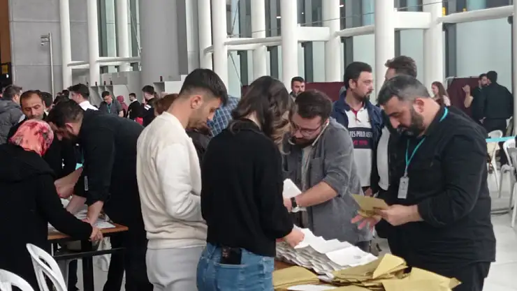 İstanbul Havalimanı'nda oy sayımı başladı