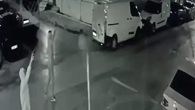 Kalaşnikoflu gasp çetesi yakandı