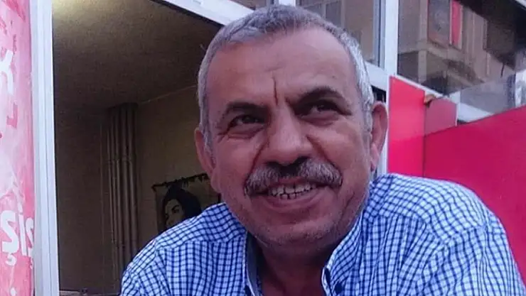 Kalp krizi geçiren esnaf hayatını kaybetti