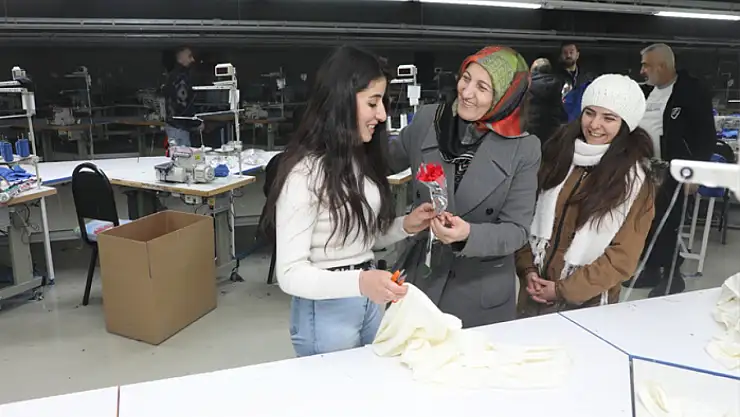 Karakoç'tan kadınlara ziyaret
