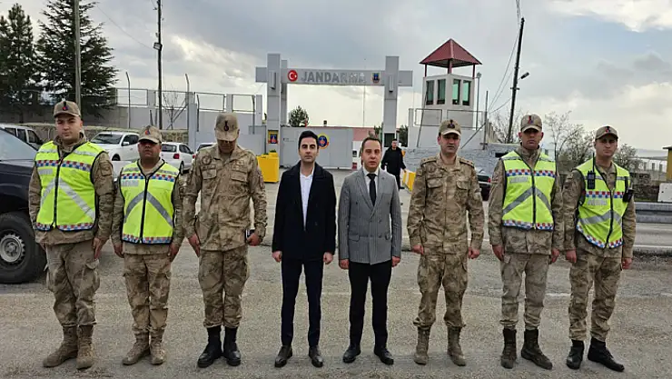 Kaymakam Aydoğan, Jandarma Yol Kontrol Noktasını ziyaret etti