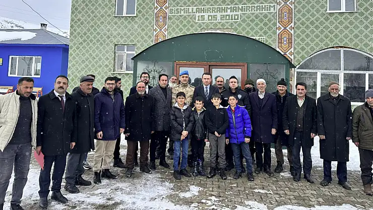 Kaymakam Bakan Güngören mahallesi'ni ziyaret etti