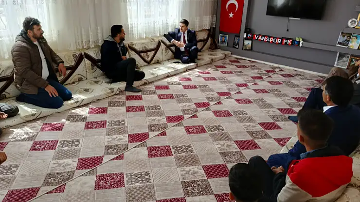 Kaymakam Bulut şehit ailelerini ziyaret etti
