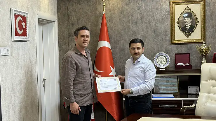 Kaymakam Bulut'tan tayin olan personele başarı belgesi