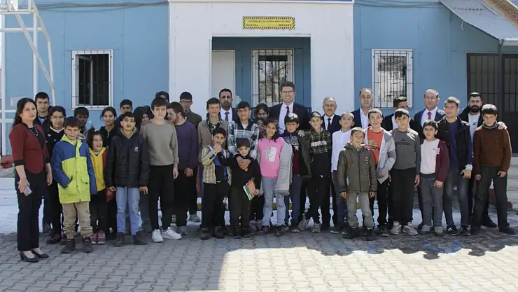 Kaymakam Karaloğlu özel çocuklarla buluştu