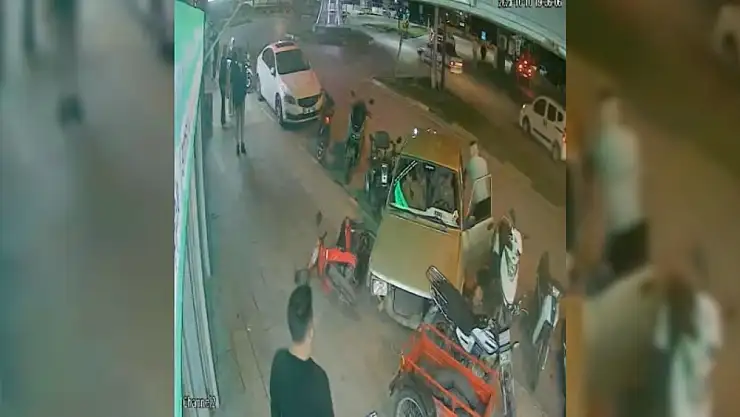 Kaza yaptıkları aracı bırakıp kaçtılar