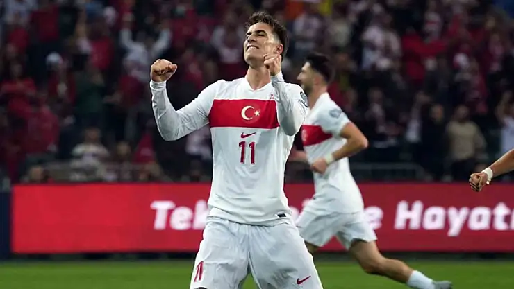 Kenan Yıldız, 2025 Akdeniz Mükemmelliyet Ödülü'ne layık görüldü