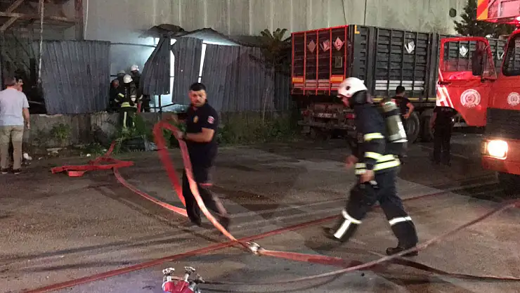 Kimyasal tepkimeden çıkan dumandan dolayı yoğun sis oluştu