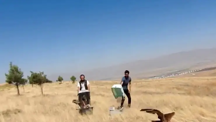 Kızıl Şahinler özgürlüğe uçtu