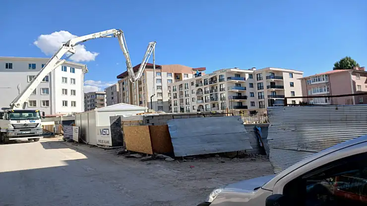Konut ihtiyacı inşaat sezonunu uzattı