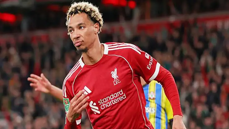 Liverpool, rotasyonlu kadroyla Lig Kupası'nda tur atladı