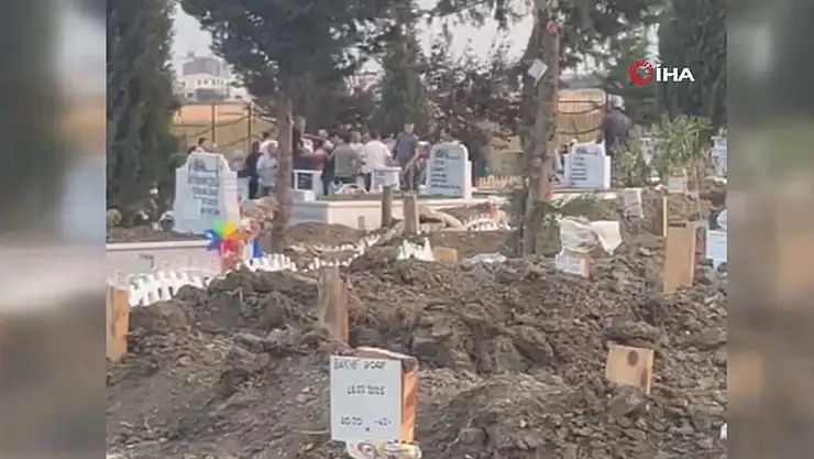 Mezarlıkta başlayan tartışma kavgaya dönüştü