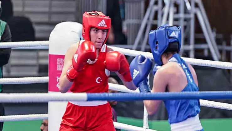 Milli boksörlerden Riyad'da 6 madalya