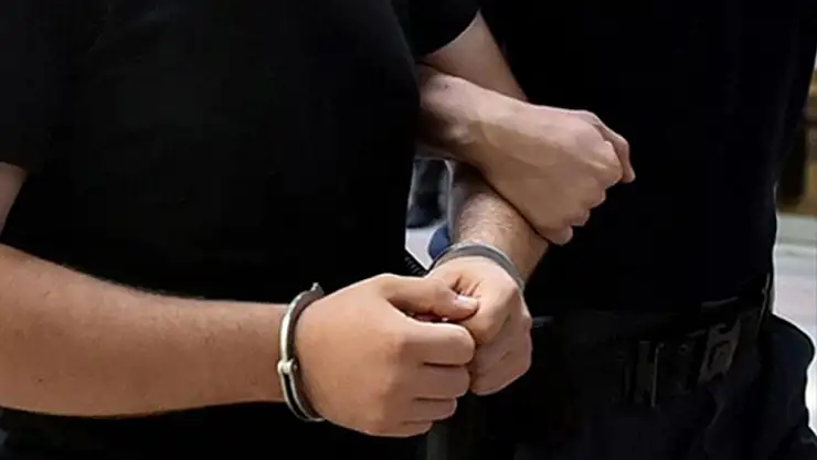 Milyonlarca takipçisi olan fenomen tutuklandı!