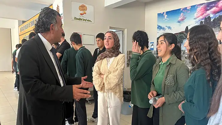 Müdür Yeşilova okul ziyaretlerini sürdürüyor