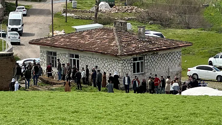 Muhtarlık kavgasında 14 gözaltı