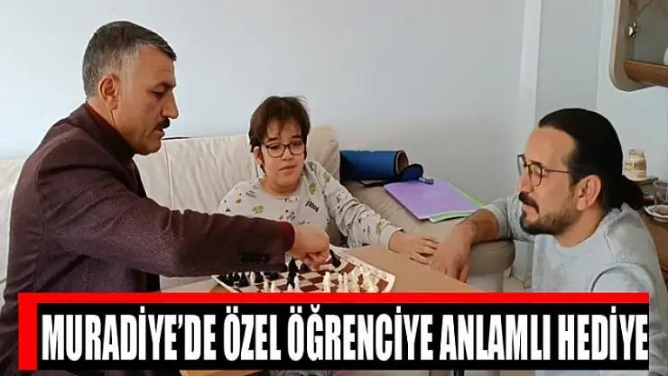 Özel öğrencilere anlamlı hediye