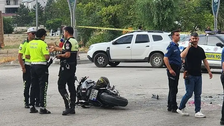 Muş'ta trafik kazası: 2 kişi yaralandı