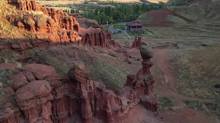 Narman Peri Bacaları görsel şölen oluşturuyor