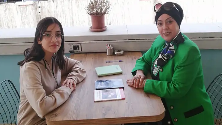 Nazife Ilıkçı ve Kırmızı Pabuçlar