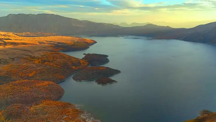 Nemrut Kalderası'ndaki sonbahar güzelliği mest etti