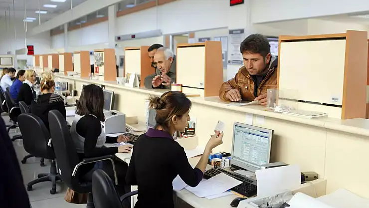 Nüfus müdürlükleri önünde kuyruk oluştu: Artık tamamen ücretsiz verilecek!