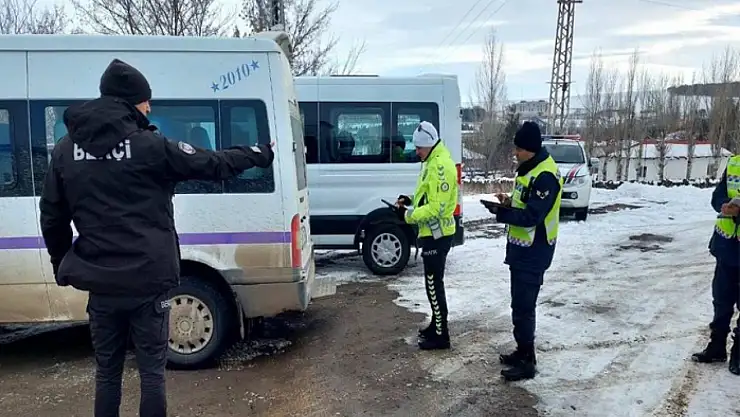 Öğrenci servislerinde denetim yapıldı