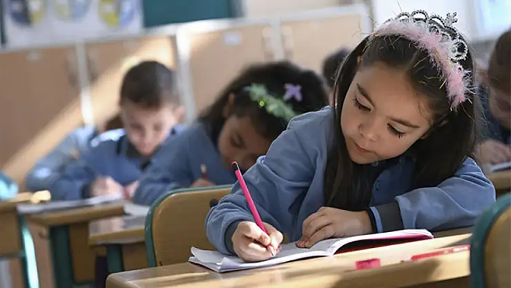Okullarda 2. dönem ders zili bugün çaldı