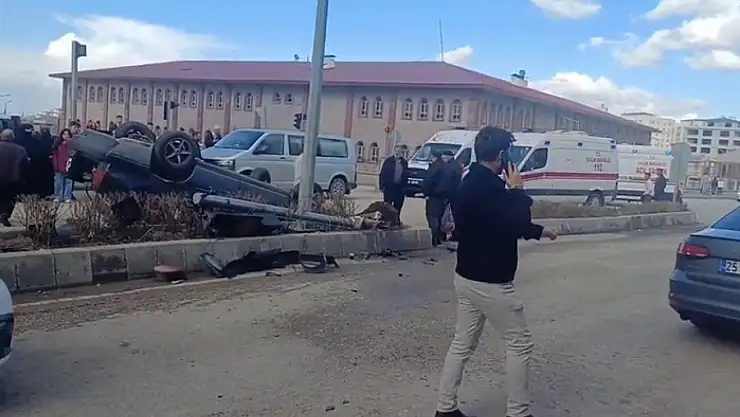 Otomobil takla attı, yaralılar var