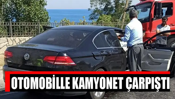 Otomobille kamyonet çarpıştı