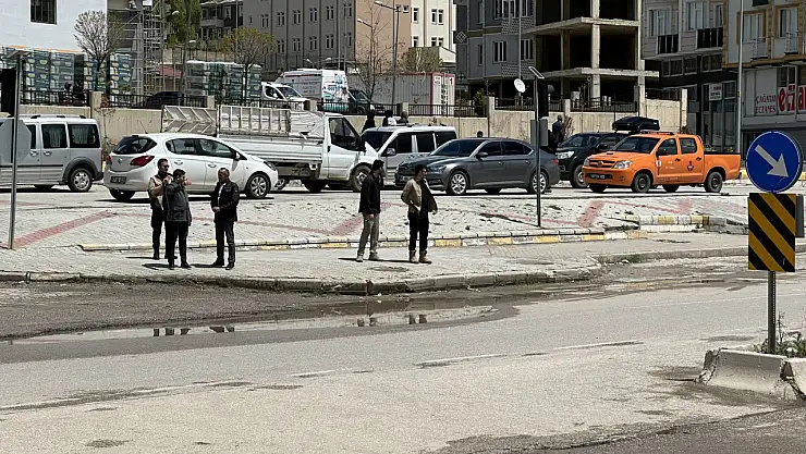 Özalp D-300 karayolunda kaza riskini azaltmak için incelemeler yapıldı