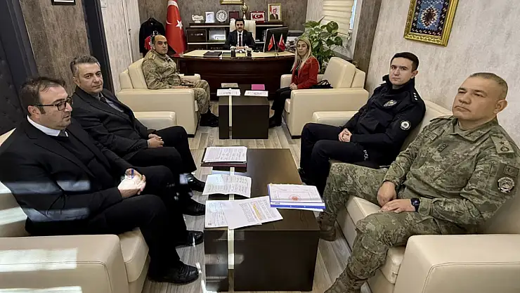 Özalp'ta EYP ile mücadele toplantısı