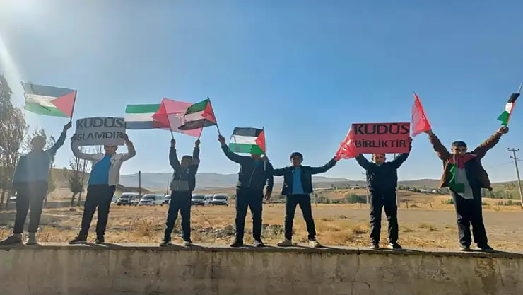 Özalp'te Filistin'e destek etkinliği