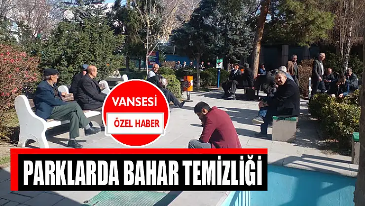 Parklarda bahar temizliği
