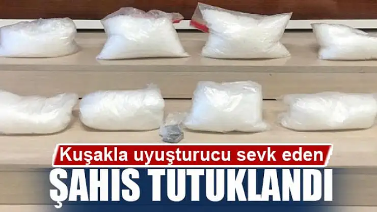 Kardeşlerinin beline sardığı kuşakla uyuşturucu sevk eden şahıs tutuklandı