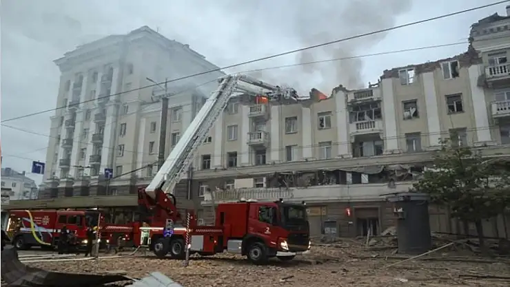 Rusya, Dnipropetrovsk bölgesini vurdu: Ölü ve yaralılar var